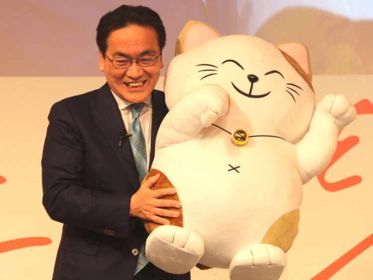 まねきねこ」33歳になりました コシダカが都内で記念パーティー(K