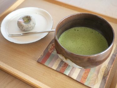 日本茶抹茶サロン324（みつよ）　
抹茶と和菓子に癒されて