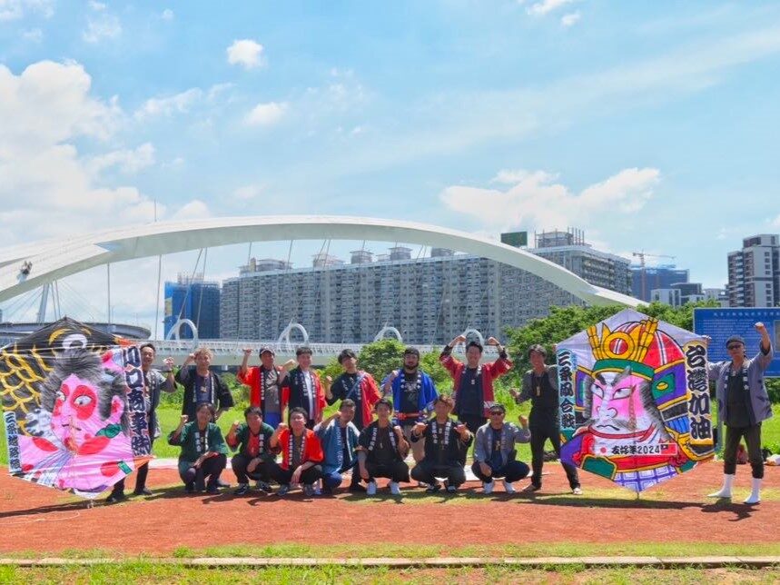 台湾地震 復興願い凧揚げ
緑水会が新潟フェスに参加
