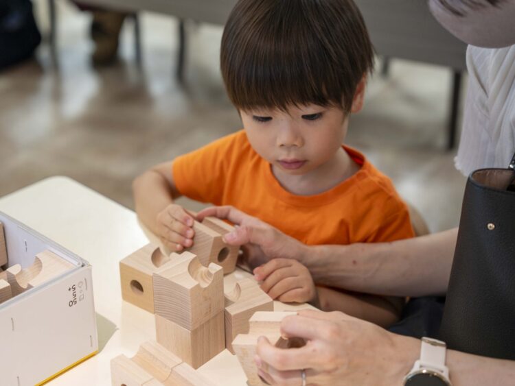 キュボロ 無限に遊べます スイスから社長来日、魅力伝える｜前橋発