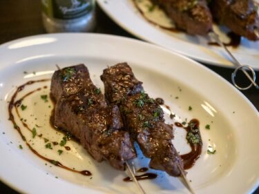 ル・ヴァン ドゥジェム
パリで焼き鳥 食べたら…