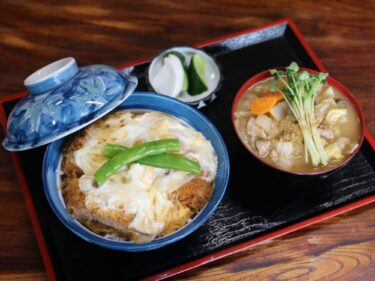 観堂食堂
愛すべき王道のかつ丼
