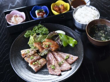 焼肉こまれ
肉３種盛りで1000円以下
