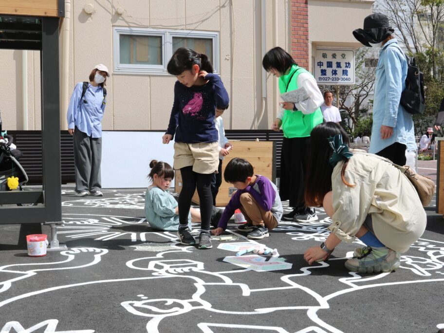 馬場川通り 歩行者増える
5万1039人、コロナ前の113％
