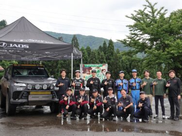 バハ1000 歓喜のゴールへ
TEAM JAOS３年連続参戦
