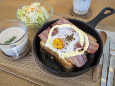 菜の花ベーカリー
朝９時から焼き立てパン