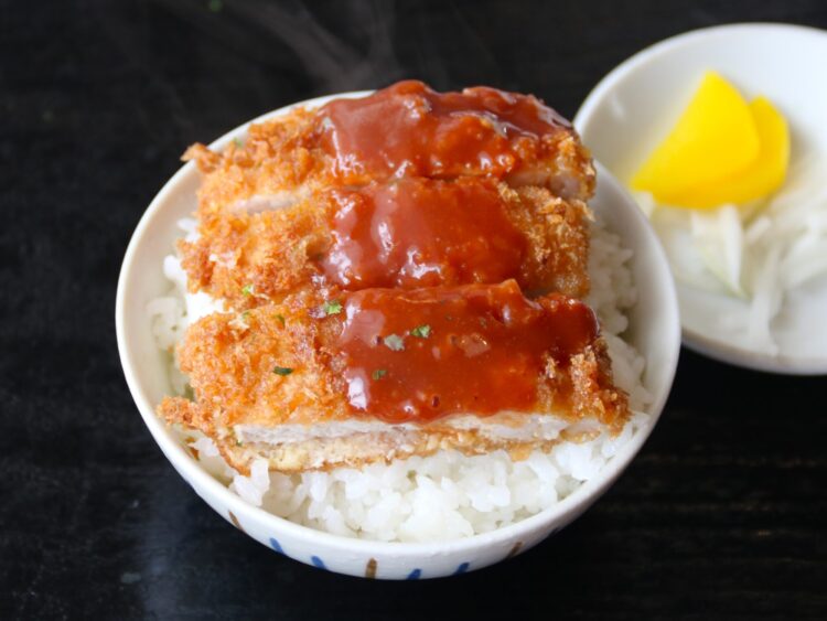 柳ケ瀬本店 鉄板焼きそばにトンカツの前橋グルメ情報｜前橋発、新しい