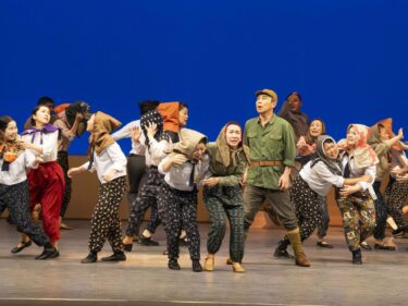 1200人が泣いた感動した　
まえばし市民ミュージカル「灰になった街」