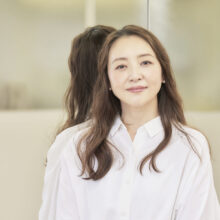 【聞きたい 彩乃かなみさん ▶前編】 ミュージカル「ひめゆり」12年ぶり出演　 命と向き合い続けて