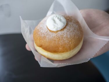 MOG MOG DONUT（モグモグドーナツ）　
ふわとろ生ドーナツ冷たい誘惑