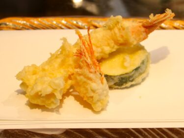 逢とり縁（あとりえ）
カウンターでいただく天ぷら
