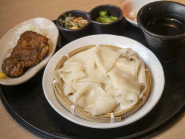 はなの舞前橋北口駅前店
前橋駅前で桐生名物を食す
