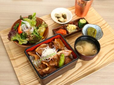 肉処しま
優雅に美味しい林ポーク
