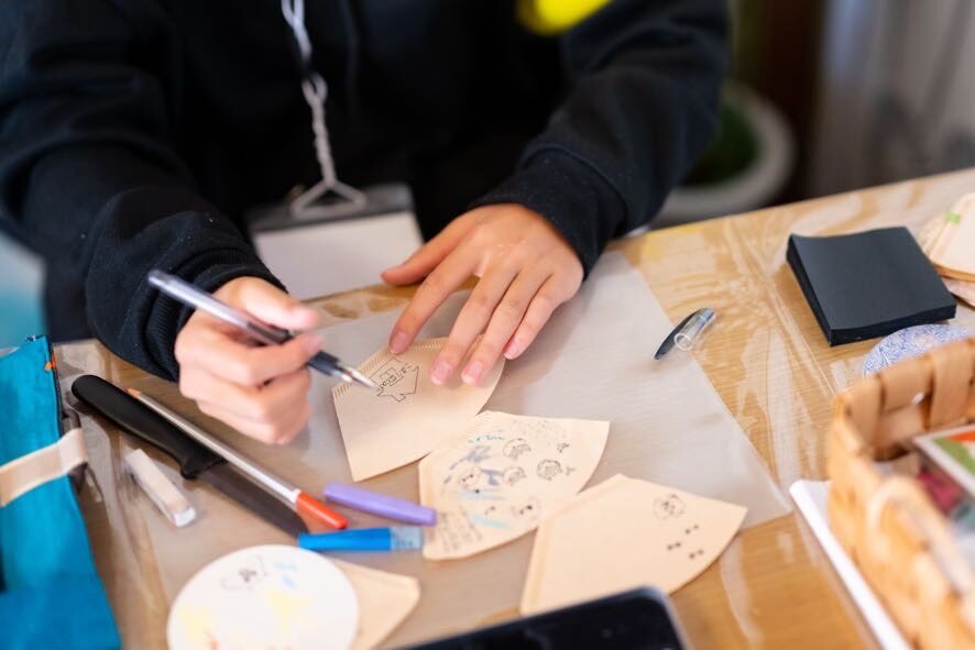 「はじめの一歩」を応援　
人を紡ぐハンドメイドマルシェ