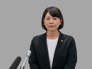 前橋市の小川晶市長が辞職へ
富田市議会議長に伝える