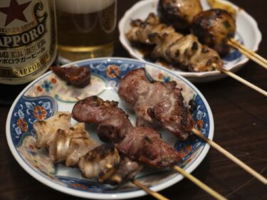 もつ焼き ぶちや。
もつをかっこよく、美味しく
