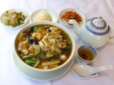 中華レストラン 朔風 
祝新春 飯店的拉麺
