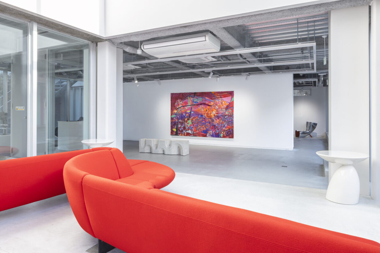 アートとティータイムが出会う
まえばしガレリアで「Art Salon」