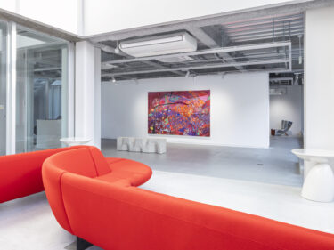 アートとティータイムが出会う
まえばしガレリアで「Art Salon」