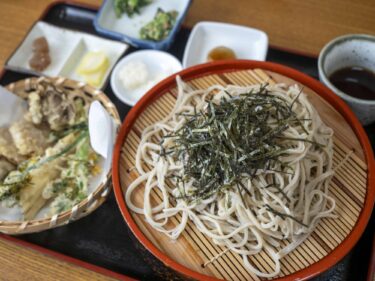 そば処 しなの
自家栽培の霧下蕎麦
