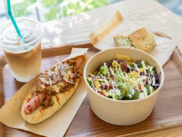 パークアイランドカフェ
前橋公園に沖縄フード