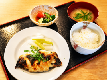 御めし処 ぜん
一汁三菜の贅沢な素朴
