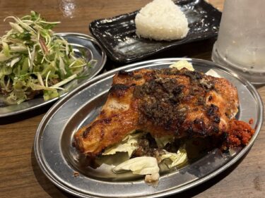 とりいちず前橋店
骨付鳥にかぶりつく