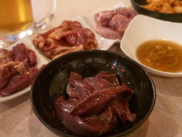 ホルモン29
炭火で弾ける元気な豚肉
