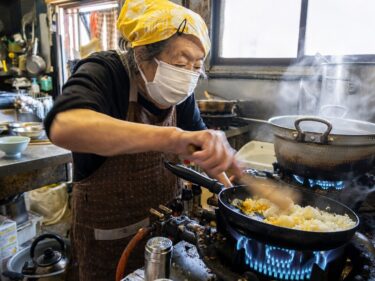 風来軒 60年ありがとう
日本一懐かしいラーメン店
