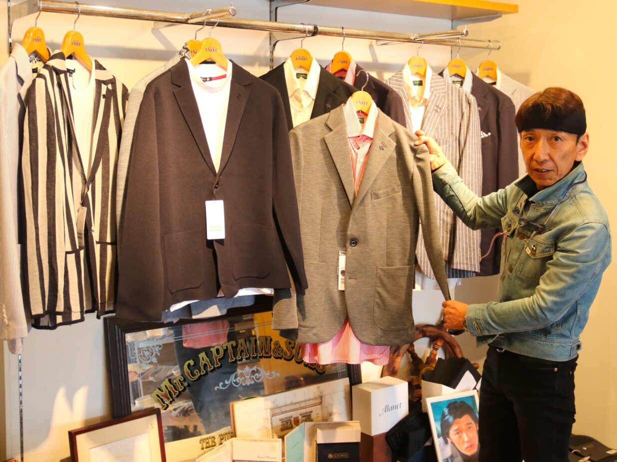 【まえばし 服と人▶４】
トラッドのプロが着こなし提案
「エンゼル」小暮修也さん
