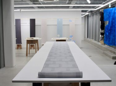後世に繋げる京友禅の世界
ガレリアで初の着物展示、4日から