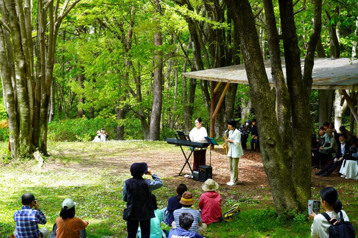 森に響く秋の音色
赤城自然園で「森deミュージック」
