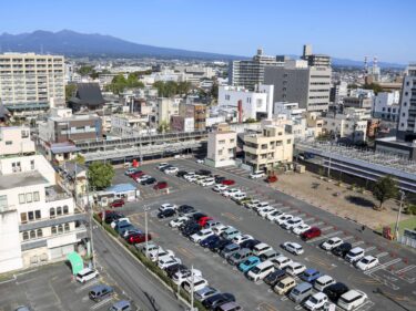 中心街再開発、抜本見直し
「実現するため」総事業費を圧縮
