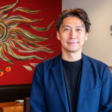 【飲食店の仕掛け人②】「ザ・国民食」を磨き続ける RIVER代表　和田卓也さん