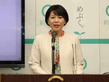 小川市長「熱い気持ちで前へ」
中心街再開発見直しで方針
